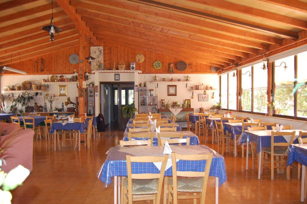 Nightingale Hotel Platres Exterior foto
